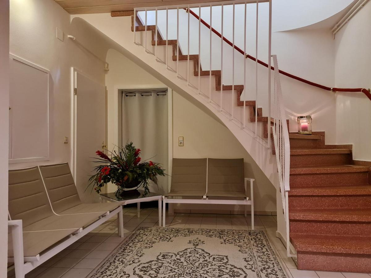 Gardenview Apartments & Suites Bei Bad Kissingen Nudlingen ภายนอก รูปภาพ