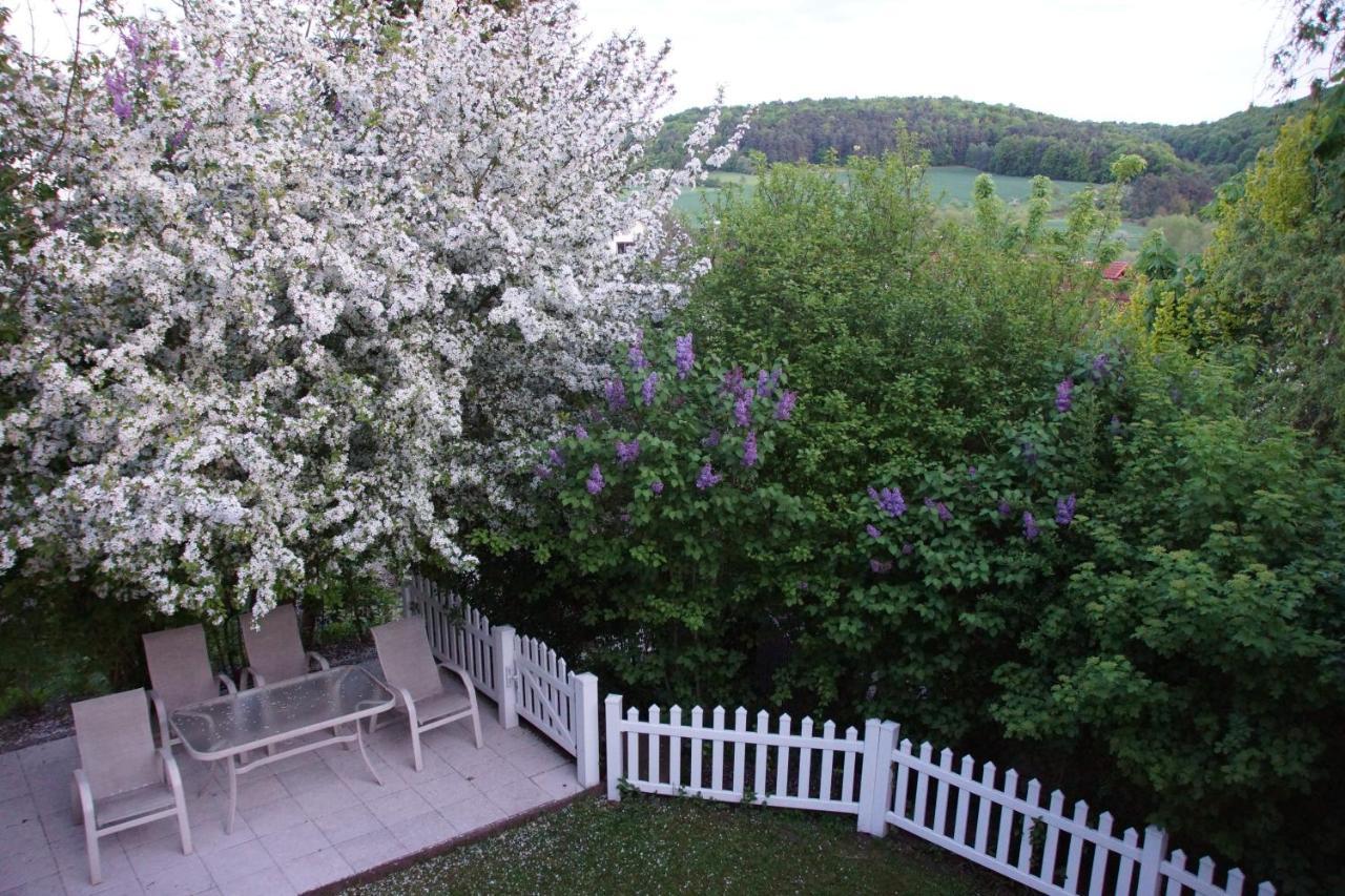 Gardenview Apartments & Suites Bei Bad Kissingen Nudlingen ภายนอก รูปภาพ